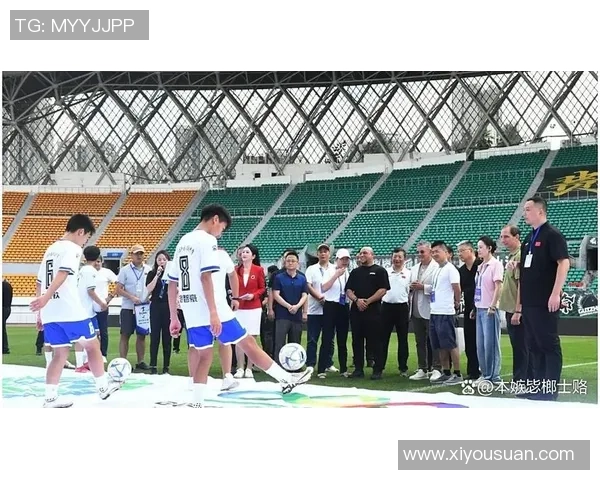 足球巨星助力贵州足球发展 聚焦草根足球与青训未来