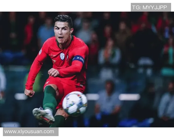 足球巨星私下聚会揭秘 球场背后的友谊与真情流露 足球巨星私下聚会揭秘 球场背后的友谊与真情流露